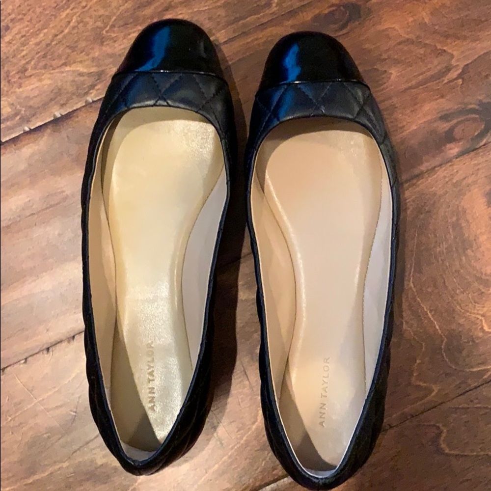 Quilted flats with patent cap toe